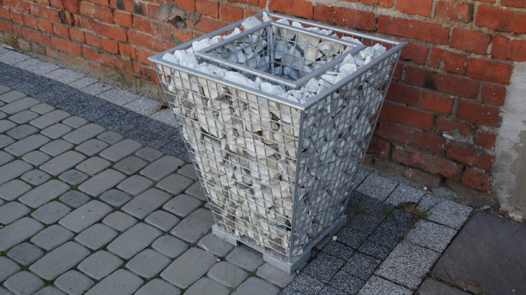 Donica z gabionów